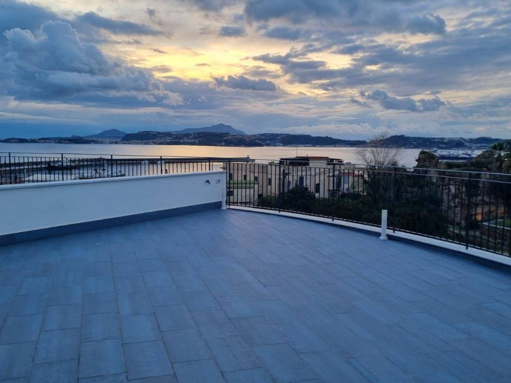 appartamento in affitto a Pozzuoli