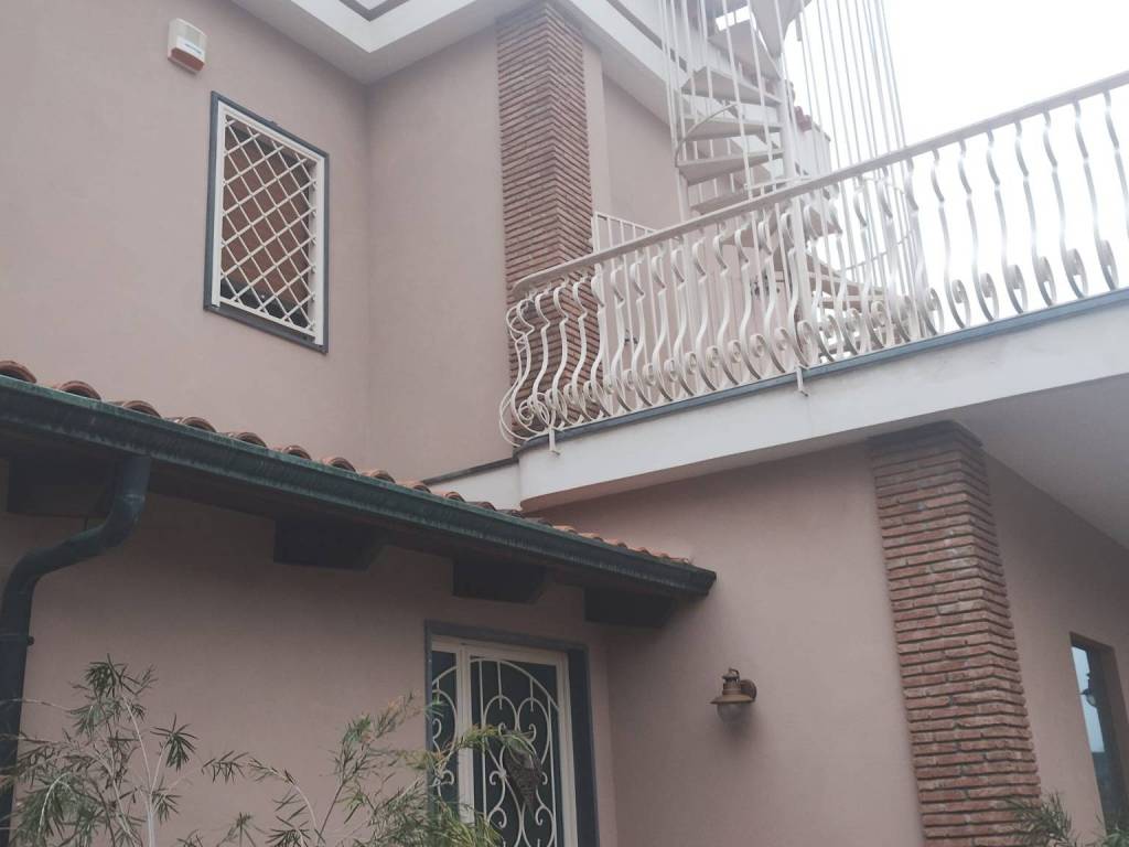 casa indipendente in affitto a Pozzuoli