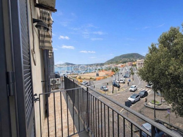 appartamento in affitto a Pozzuoli