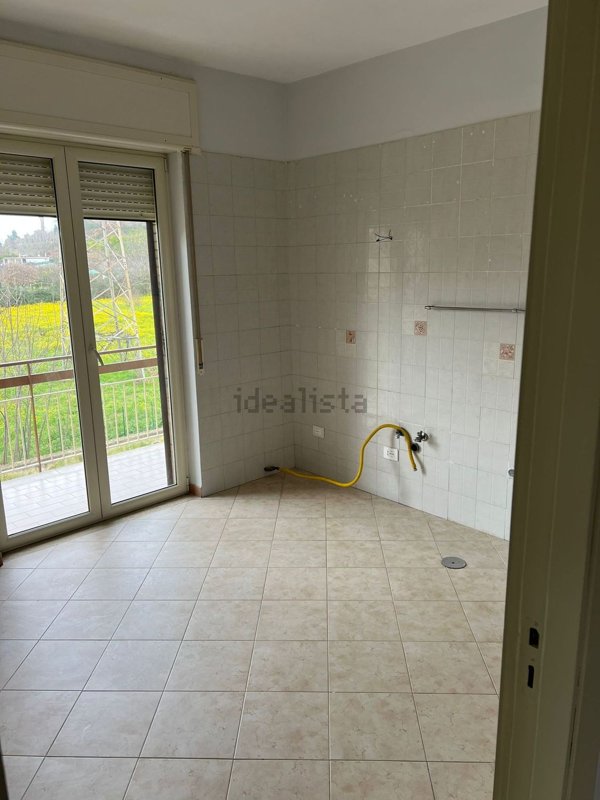 appartamento in affitto a Pozzuoli