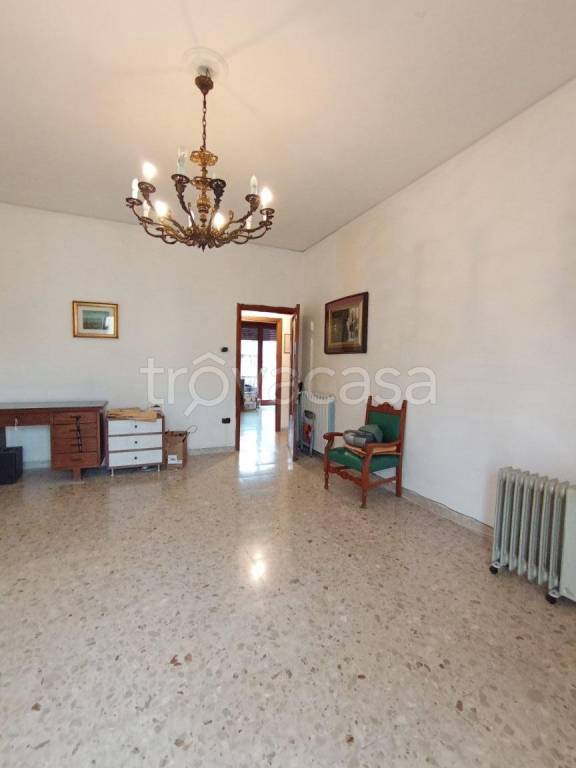 appartamento in affitto a Pozzuoli