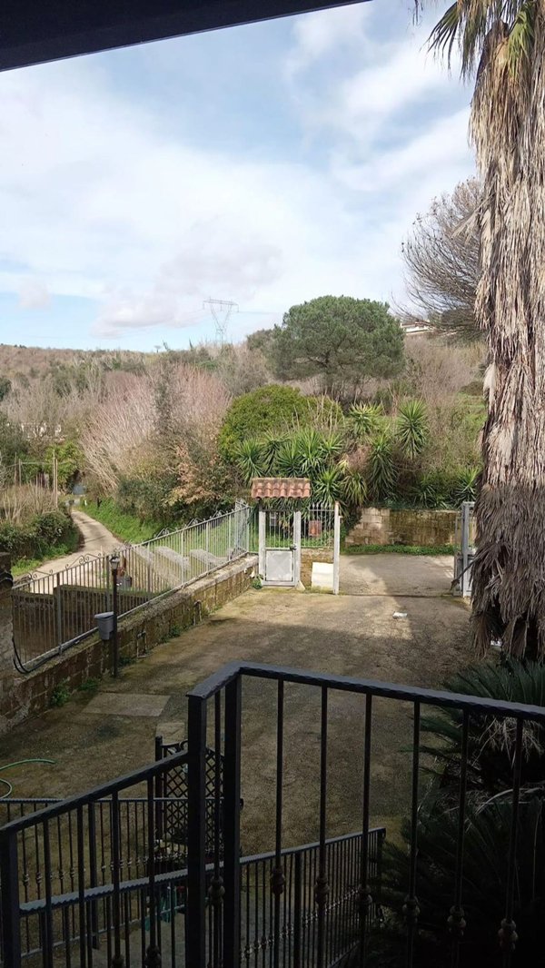 casa indipendente in affitto a Pozzuoli