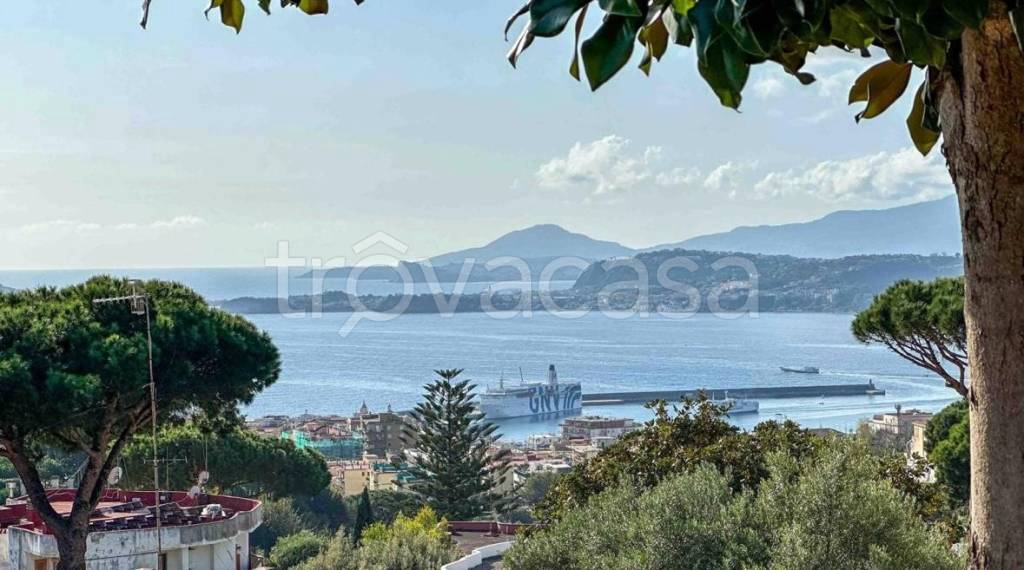 appartamento in affitto a Pozzuoli in zona Cuma