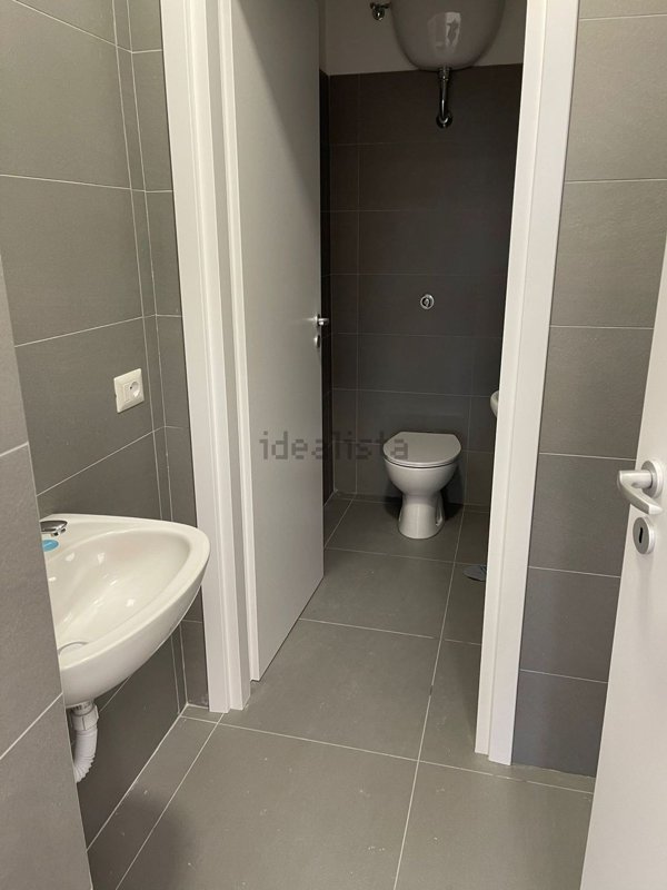 ufficio in affitto a Pozzuoli