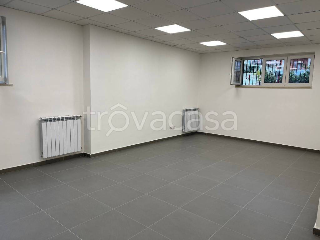 ufficio in affitto a Pozzuoli