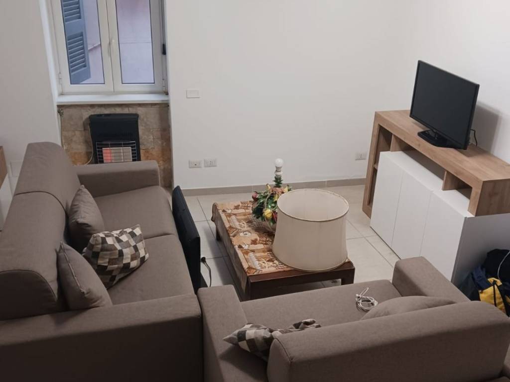 appartamento in affitto a Pozzuoli