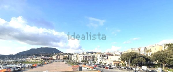 appartamento in affitto a Pozzuoli