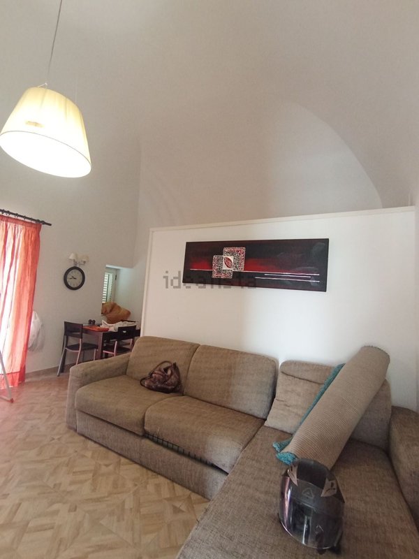 appartamento in affitto a Pozzuoli in zona Lucrino