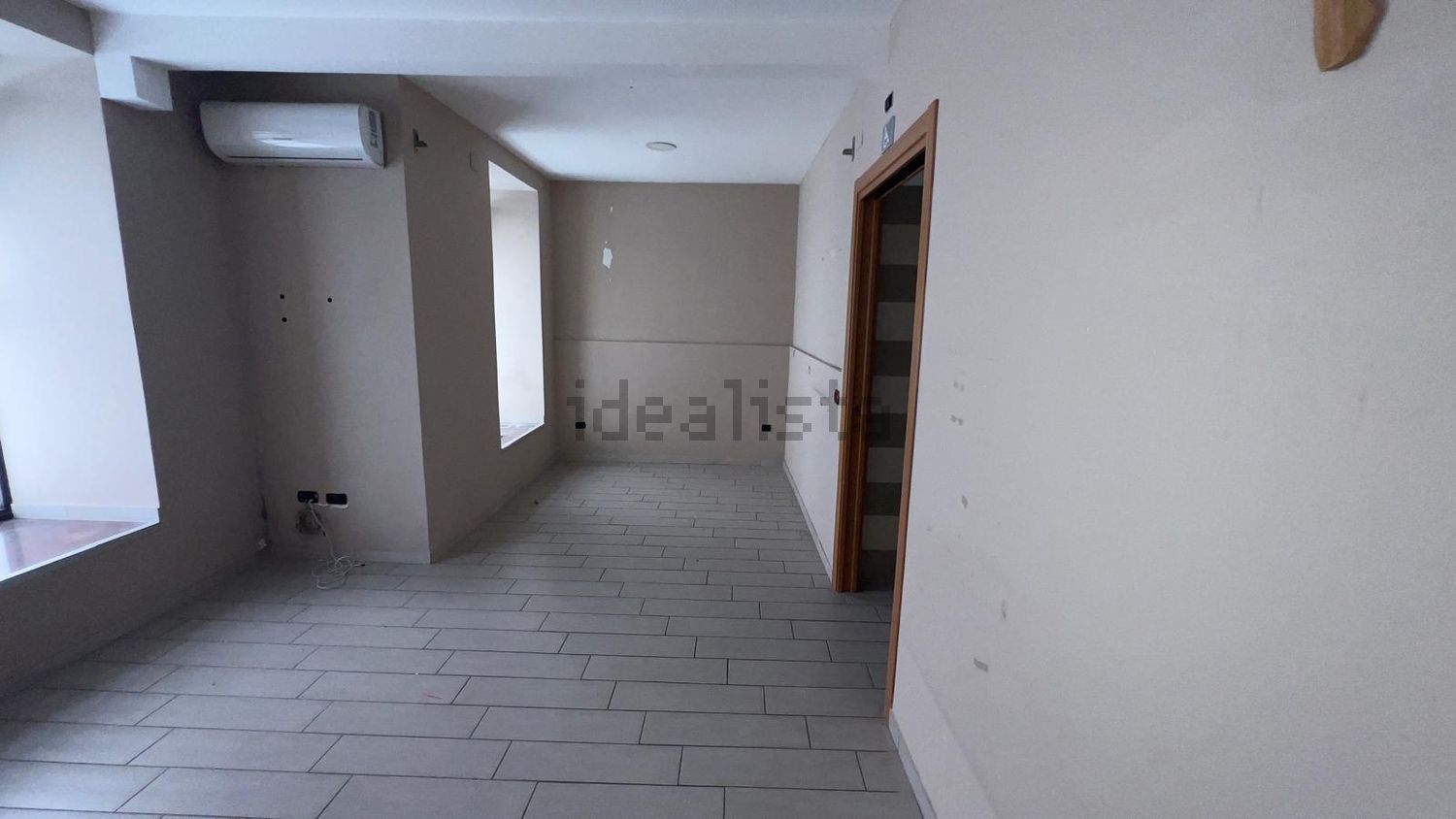 ufficio in affitto a Pozzuoli