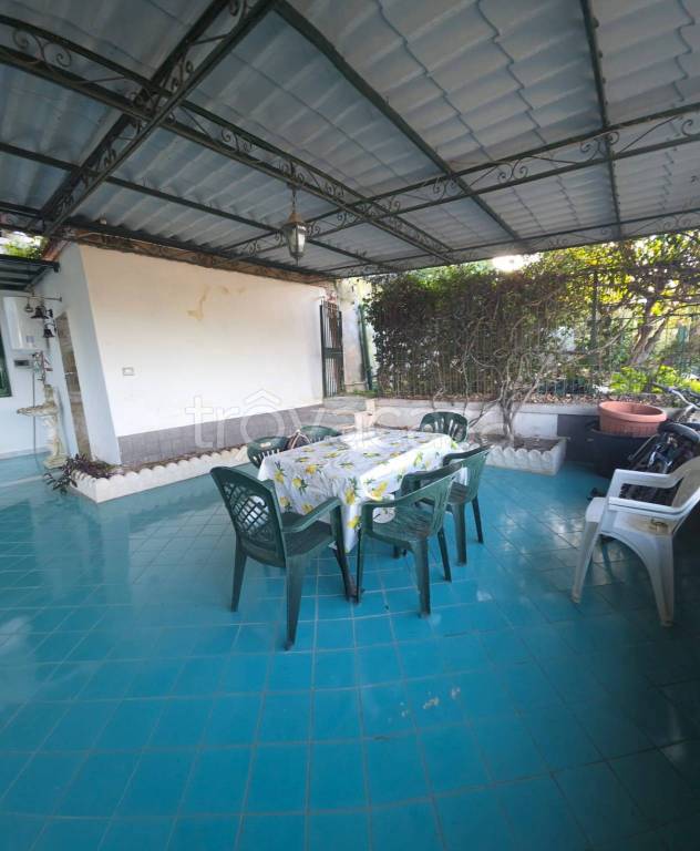 appartamento in affitto a Pozzuoli