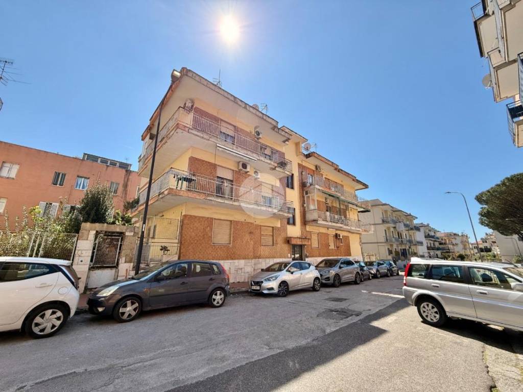 appartamento in affitto a Pozzuoli