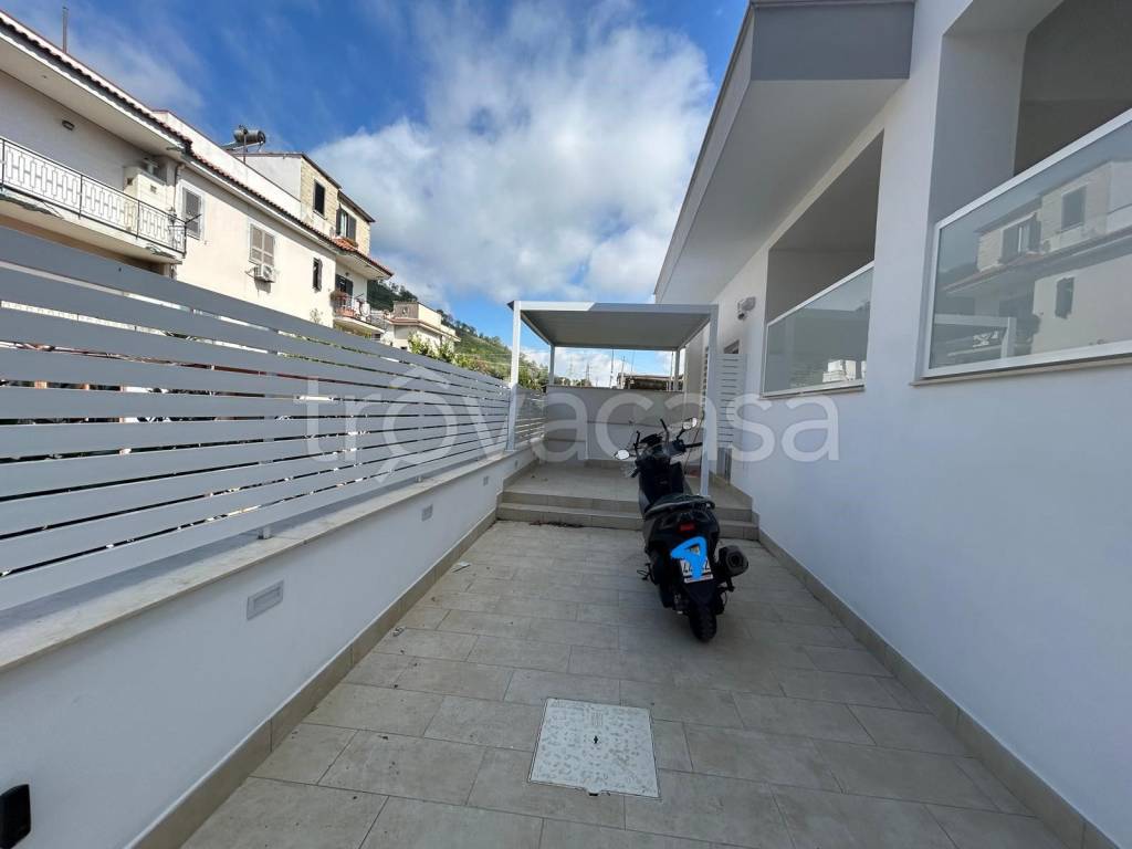 appartamento in affitto a Pozzuoli