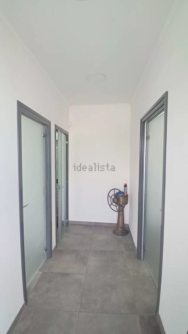 ufficio in affitto a Pozzuoli