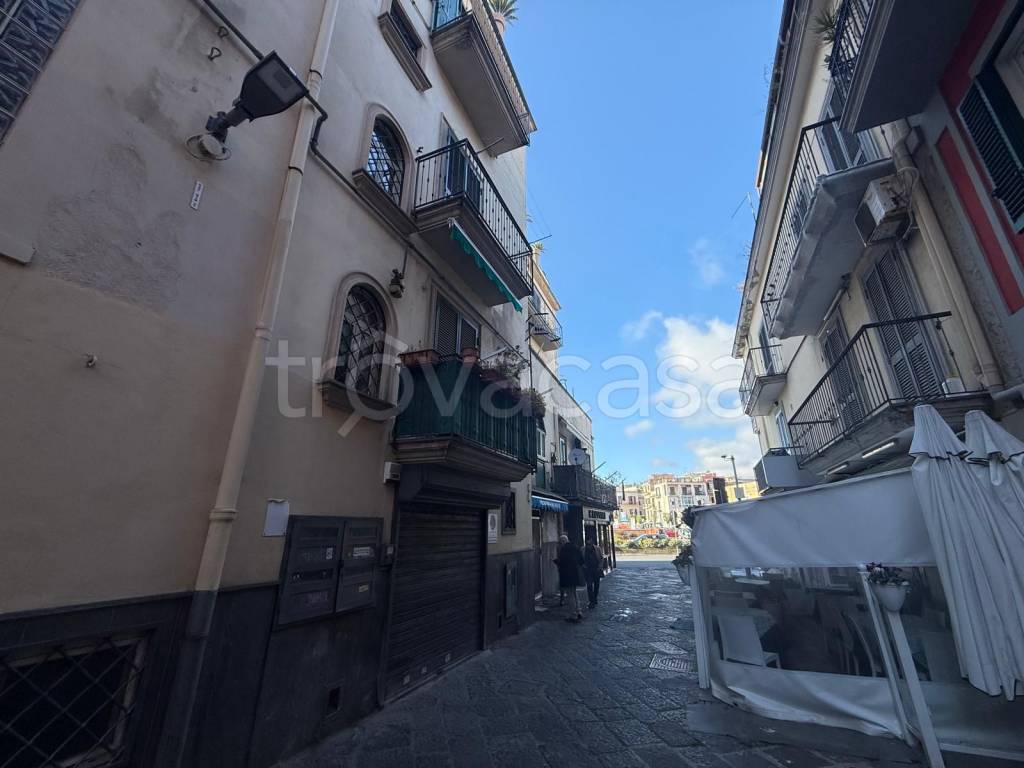 appartamento in affitto a Pozzuoli