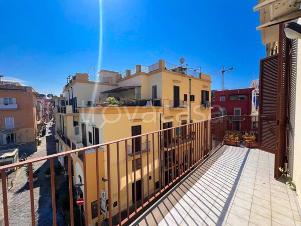appartamento in affitto a Pozzuoli