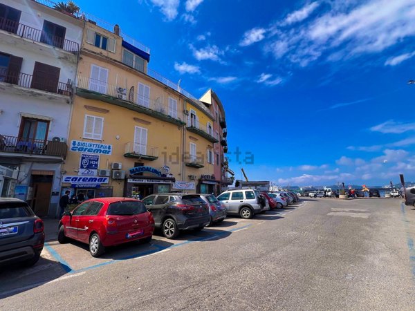 appartamento in affitto a Pozzuoli