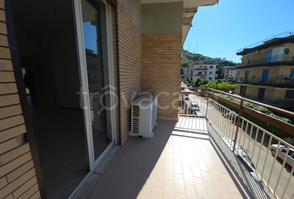 appartamento in affitto a Pozzuoli