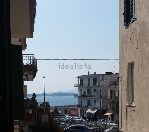 appartamento in affitto a Pozzuoli