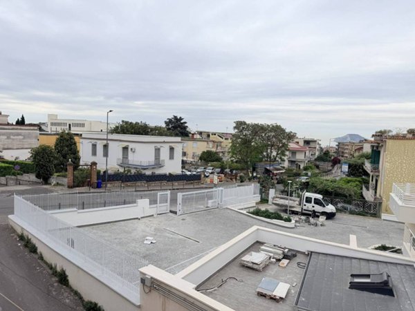 appartamento in affitto a Pozzuoli