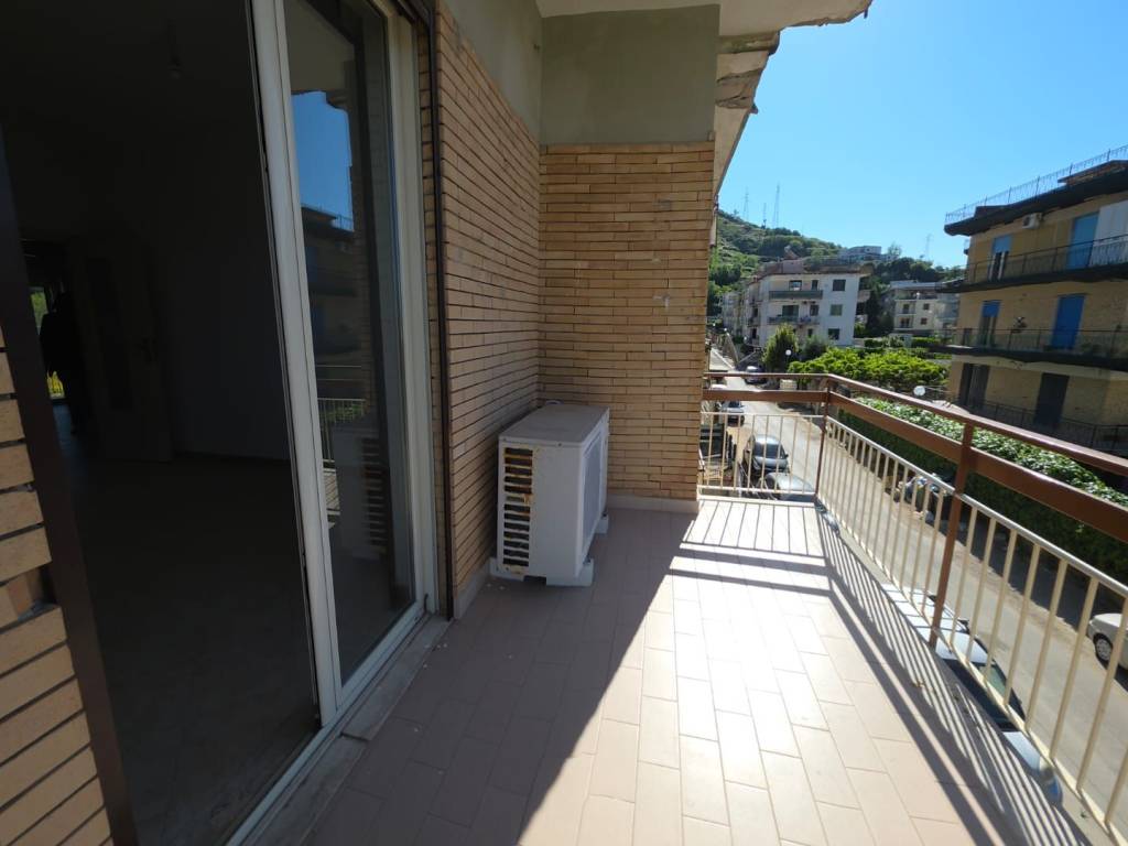 appartamento in affitto a Pozzuoli