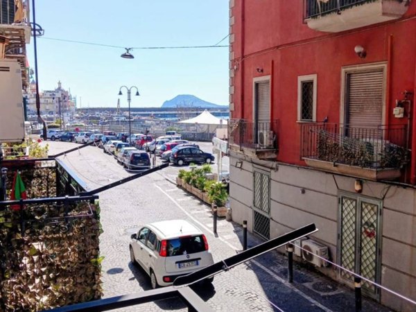 appartamento in affitto a Pozzuoli