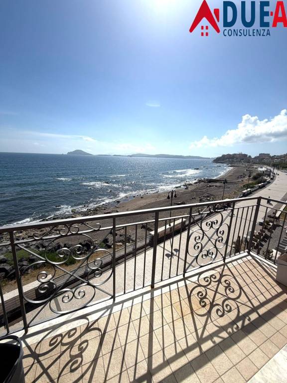 appartamento in affitto a Pozzuoli in zona Licola Lido
