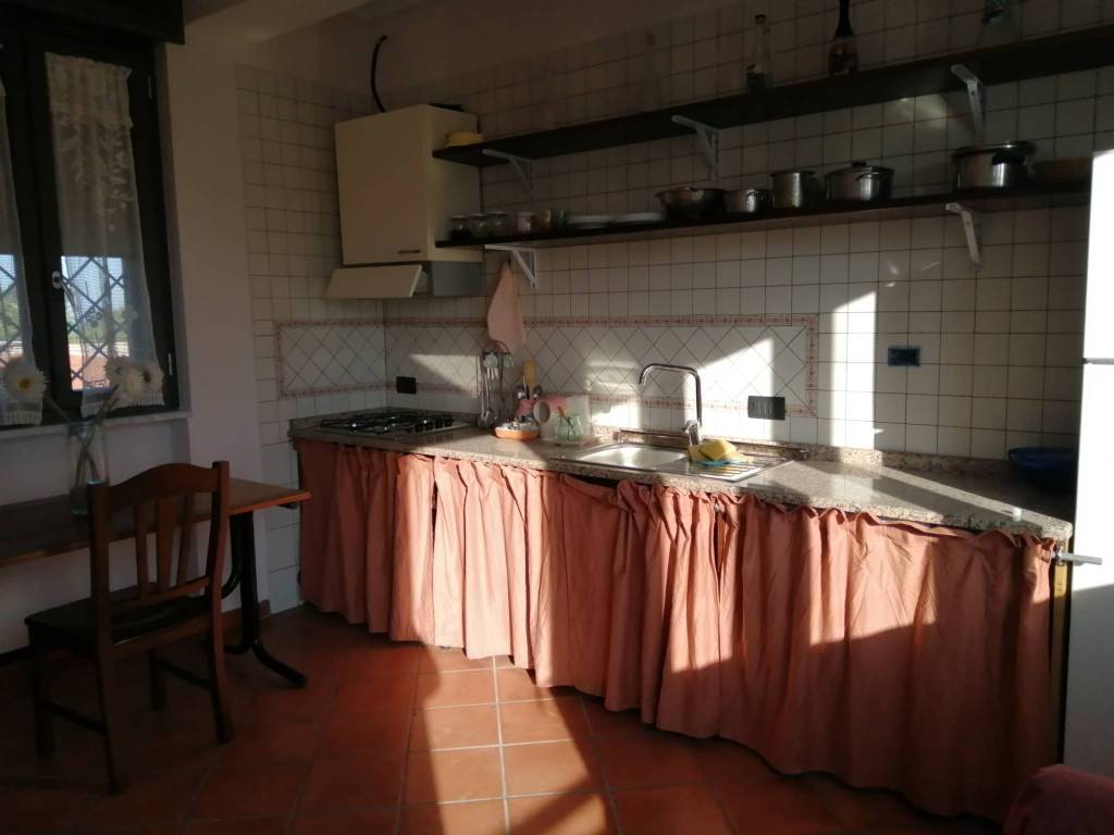 appartamento in affitto a Pozzuoli in zona Monterusciello