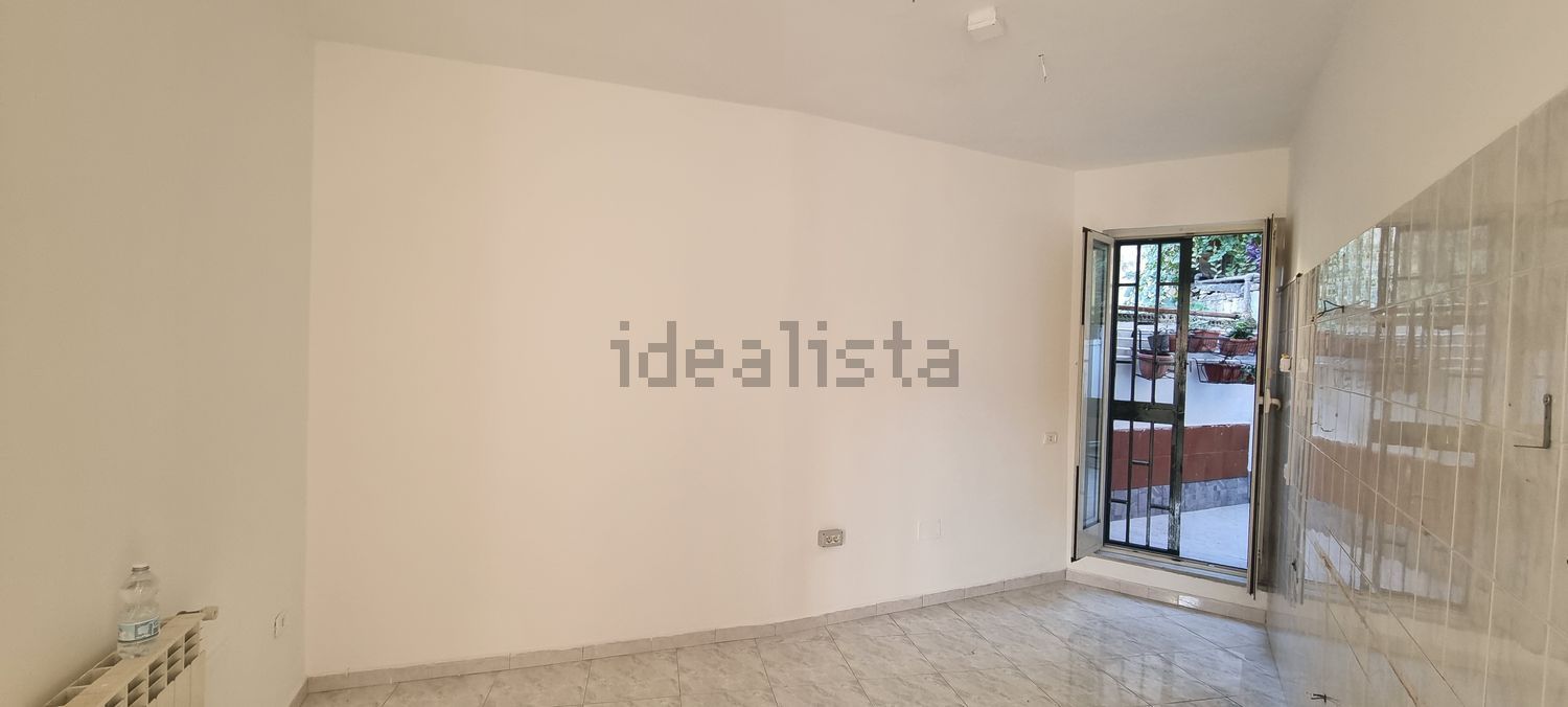 appartamento in affitto a Pozzuoli