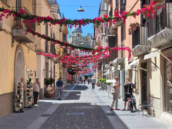 appartamento in affitto a Pozzuoli