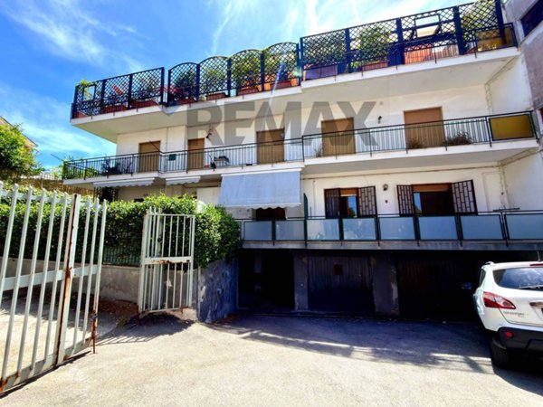 appartamento in affitto a Pozzuoli in zona Solfatara