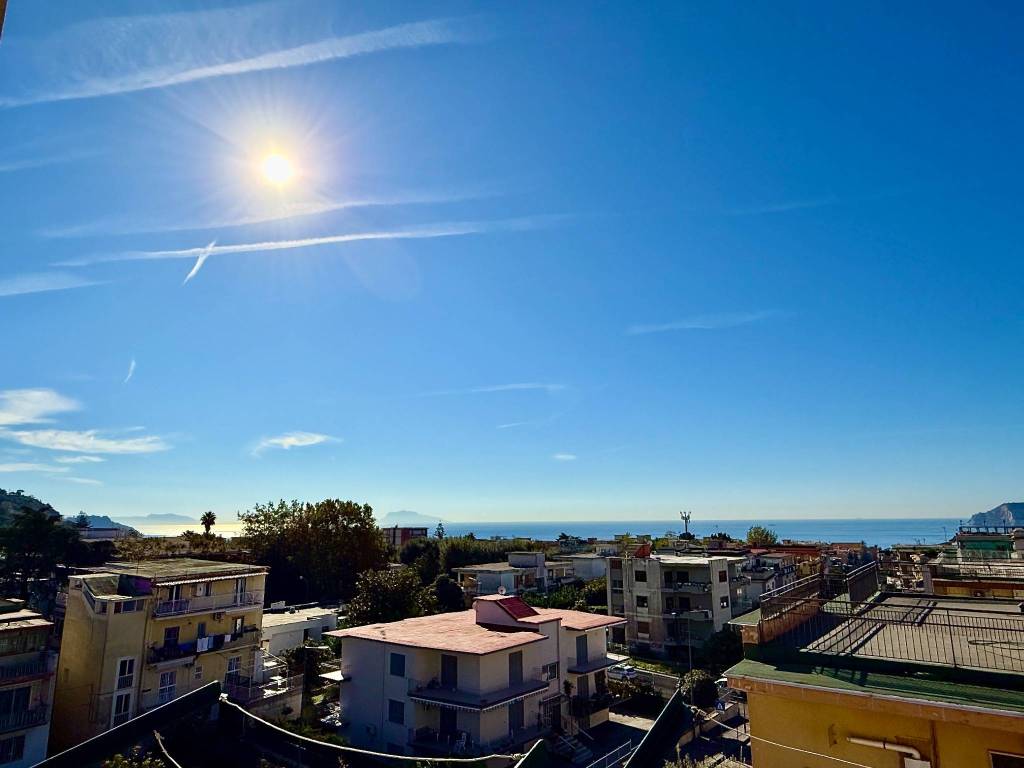 appartamento in affitto a Pozzuoli in zona Solfatara
