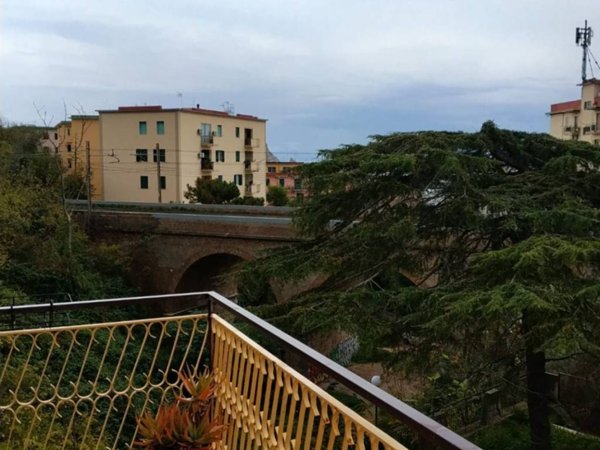 appartamento in affitto a Pozzuoli