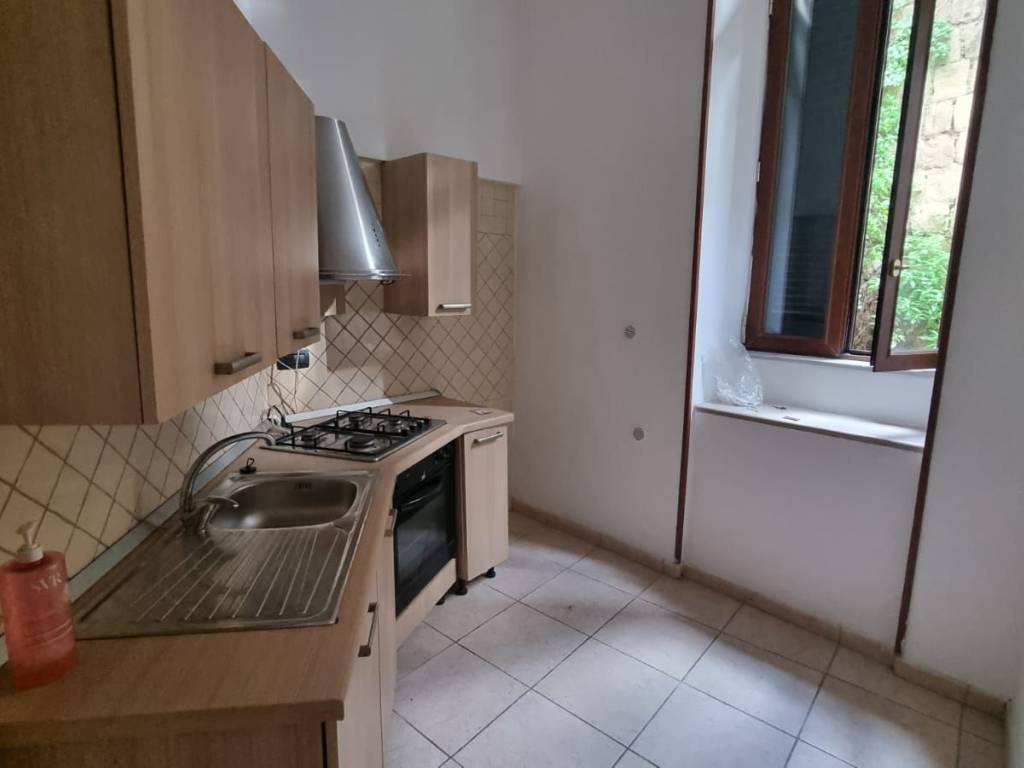 appartamento in affitto a Pozzuoli