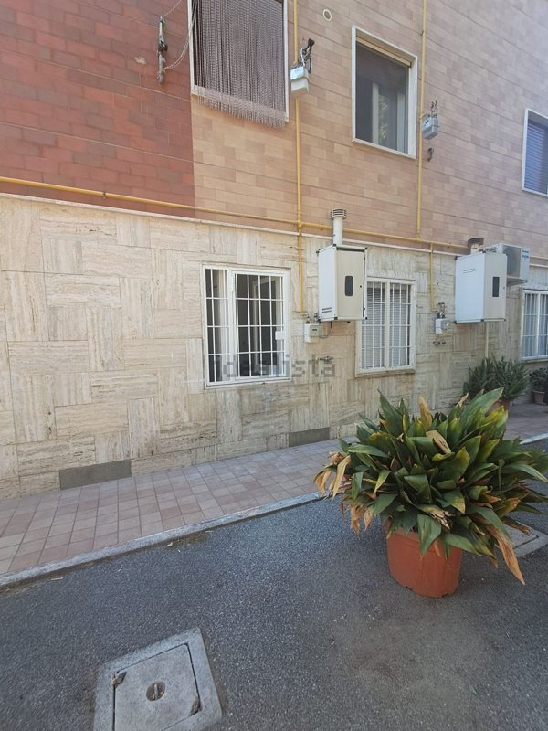 appartamento in affitto a Pozzuoli in zona Lucrino