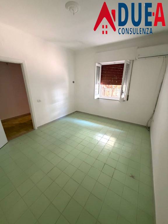 appartamento in affitto a Pozzuoli in zona Lucrino