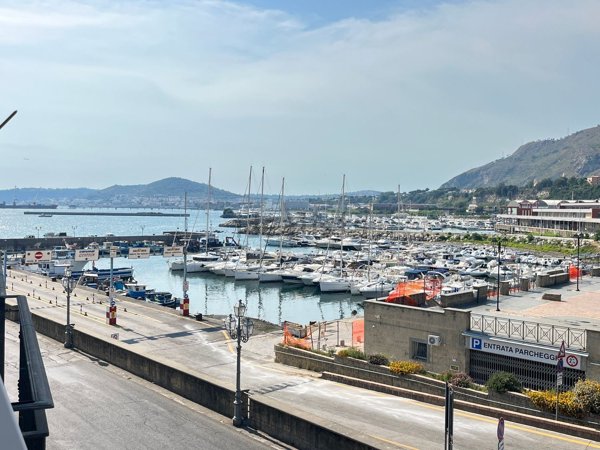 appartamento in affitto a Pozzuoli