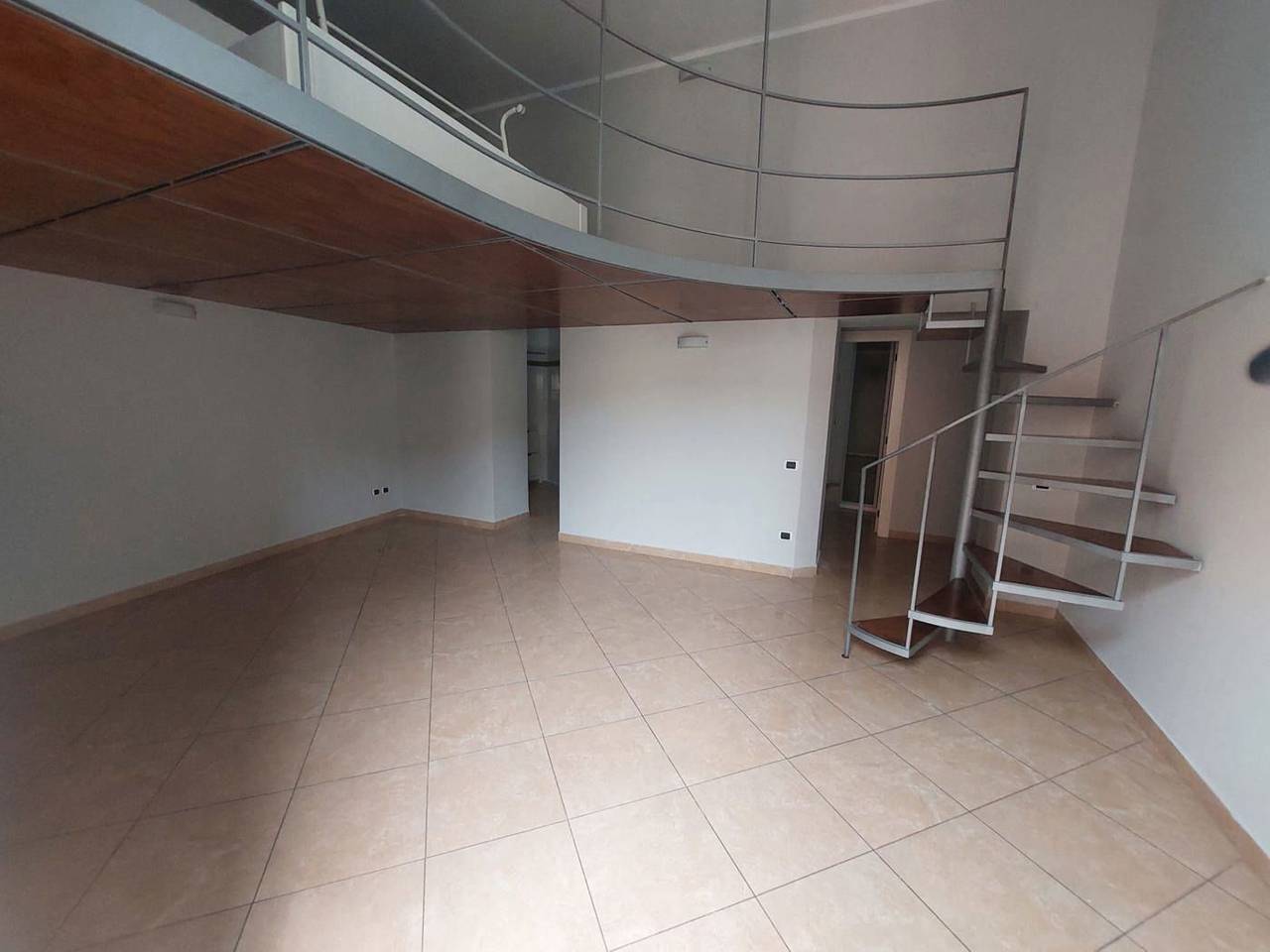 appartamento in affitto a Pozzuoli
