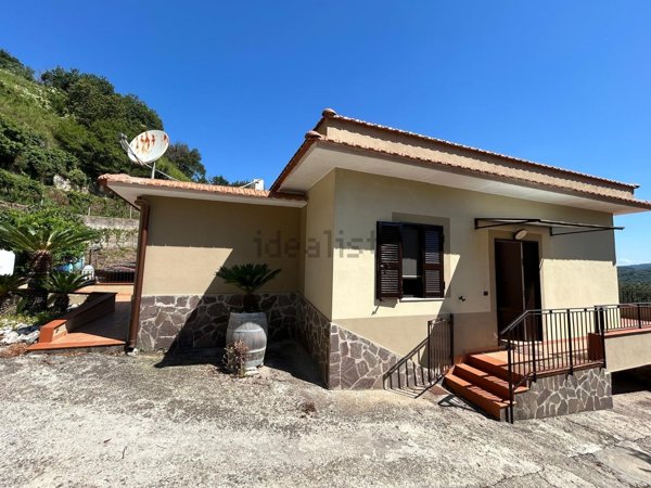 appartamento in affitto a Pozzuoli