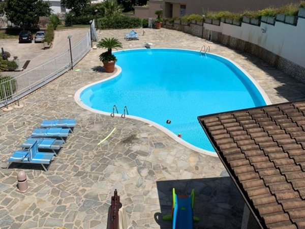 appartamento in affitto a Pozzuoli in zona Monterusciello