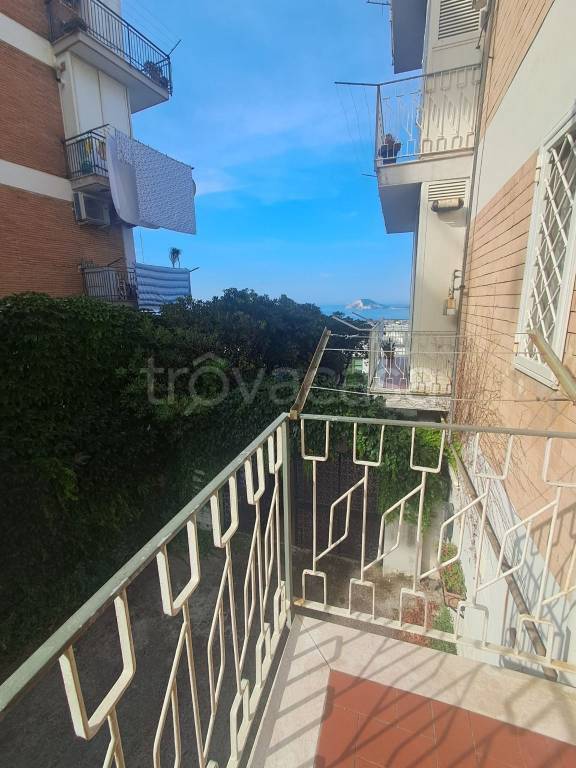 appartamento in affitto a Pozzuoli in zona Solfatara