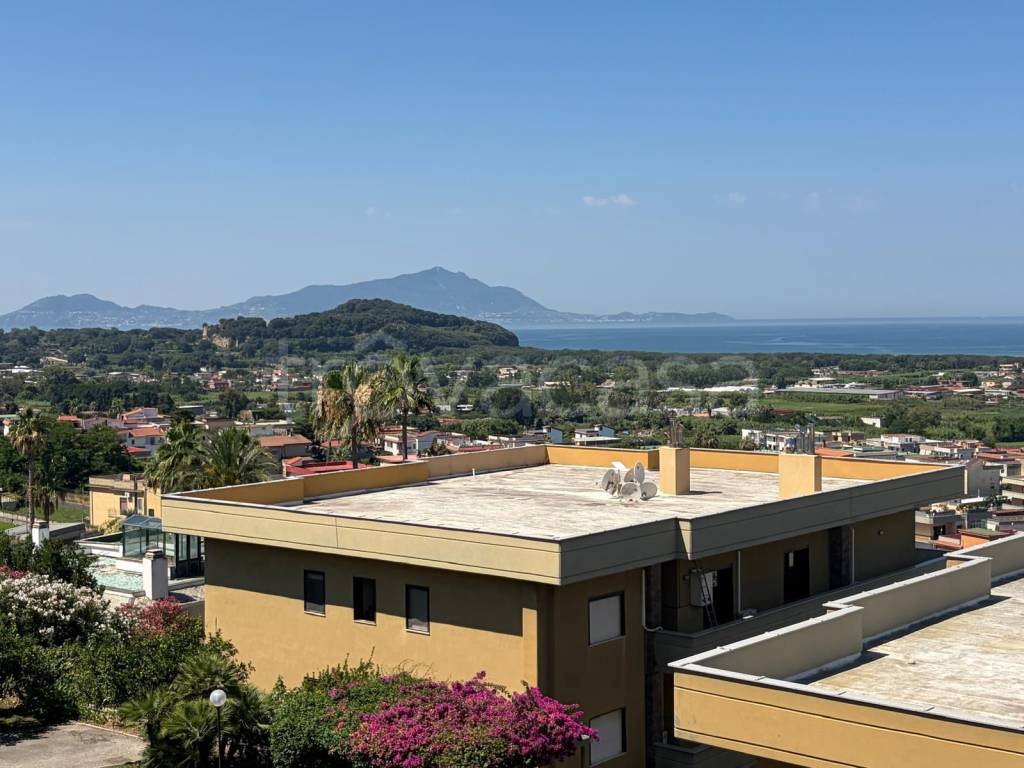 appartamento in affitto a Pozzuoli in zona Monterusciello