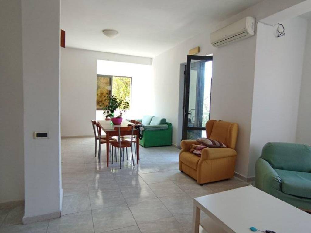 appartamento in affitto a Pozzuoli in zona Solfatara
