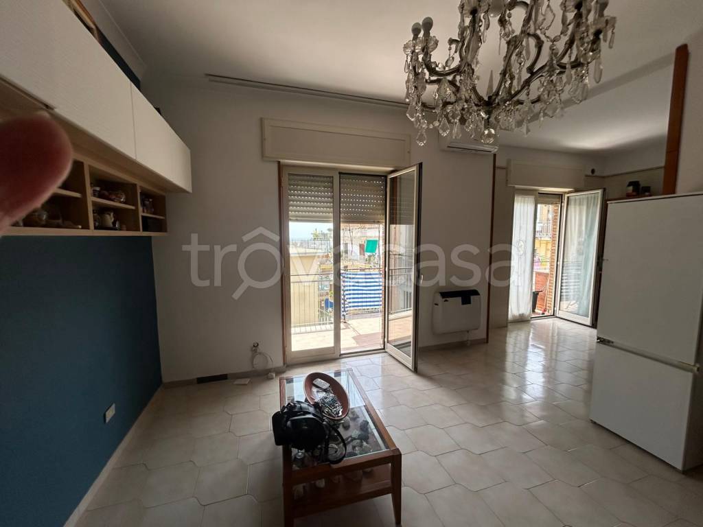 appartamento in affitto a Pozzuoli