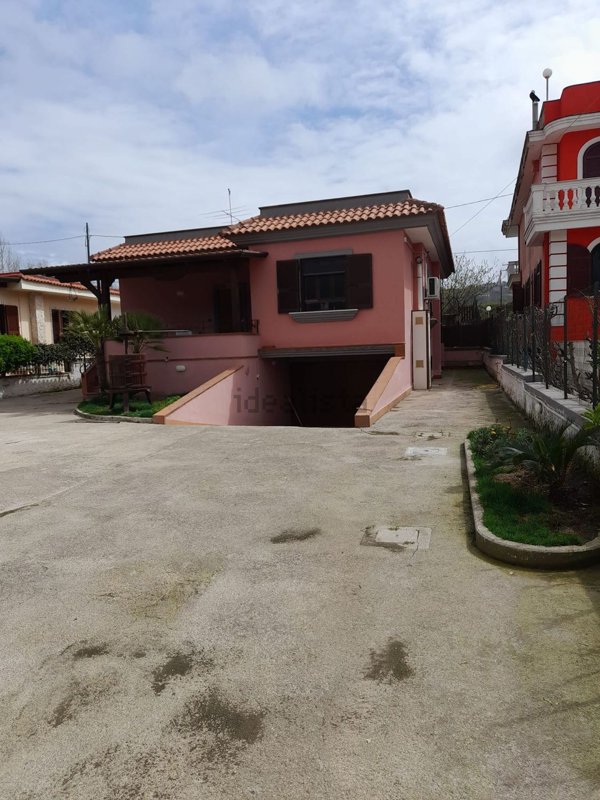 appartamento in affitto a Pozzuoli