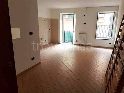 appartamento in affitto a Pozzuoli
