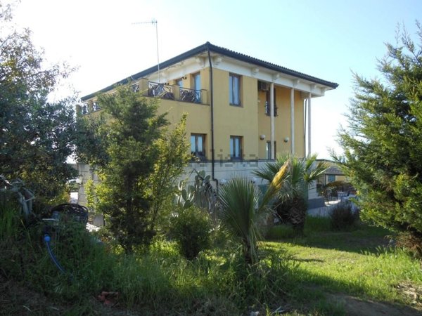 appartamento in affitto a Pozzuoli in zona Monterusciello