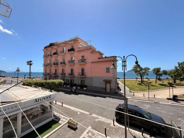 appartamento in affitto a Pozzuoli