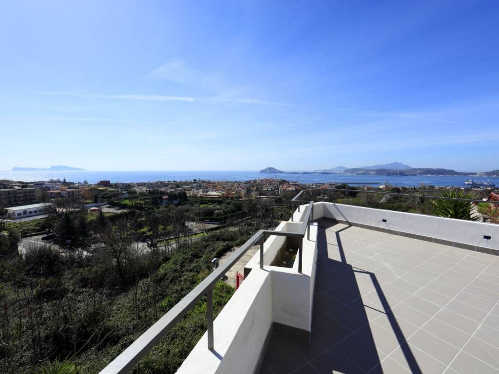 appartamento in affitto a Pozzuoli