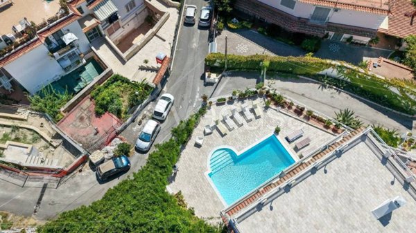 casa indipendente in affitto a Pozzuoli