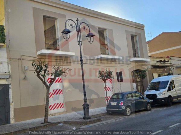 negozio in affitto a Qualiano